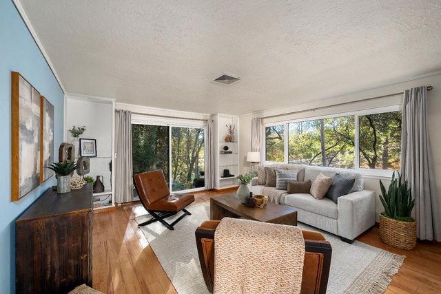 2697 Morrene Dr, Placerville, CA 95667