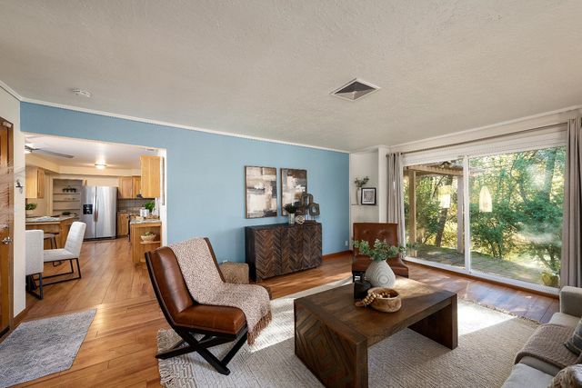 2697 Morrene Dr, Placerville, CA 95667