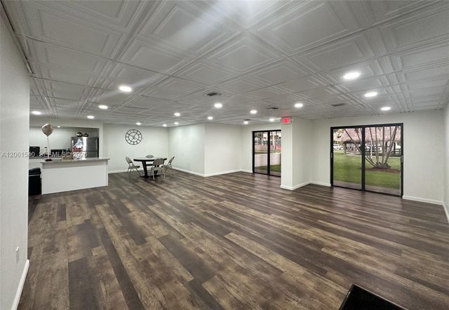 14201 SW 66th St 406- A, Miami, FL 33183