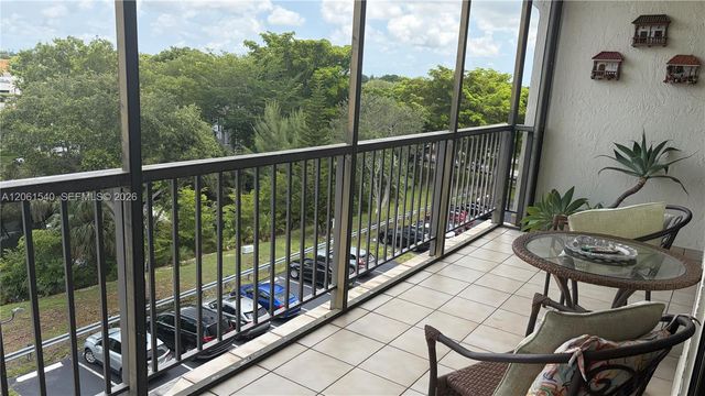 14201 SW 66th St 406- A, Miami, FL 33183