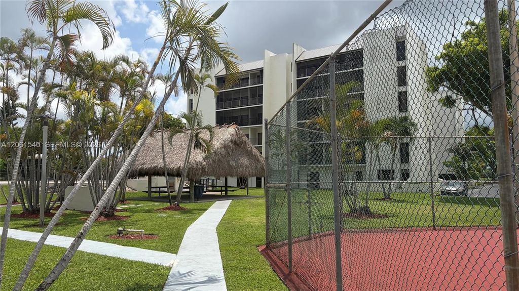 14201 SW 66th St 406- A, Miami, FL 33183