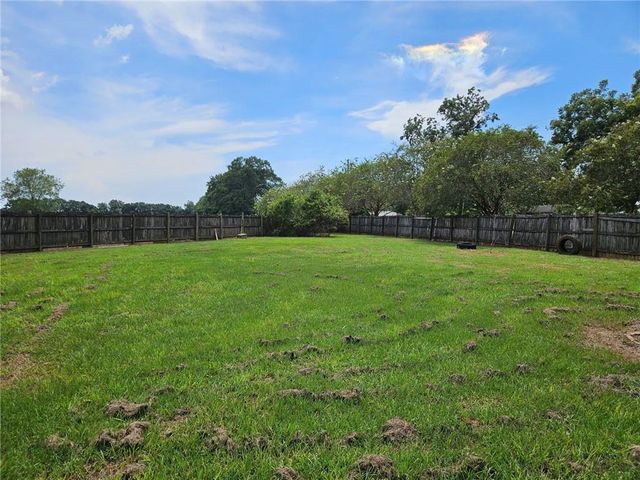 8166 South Wind Drive W, Irvington, AL 36544