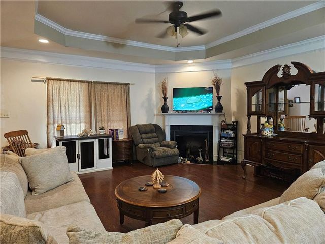 8166 South Wind Drive W, Irvington, AL 36544