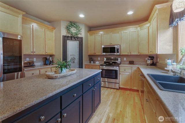11821 184th Street E, Puyallup, WA 98374