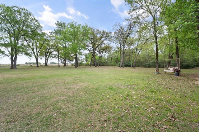 379 FCR 161, Streetman, TX 75859