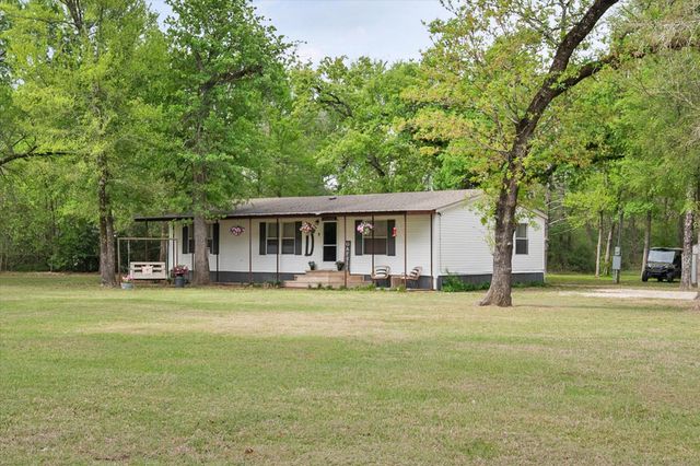 379 FCR 161, Streetman, TX 75859