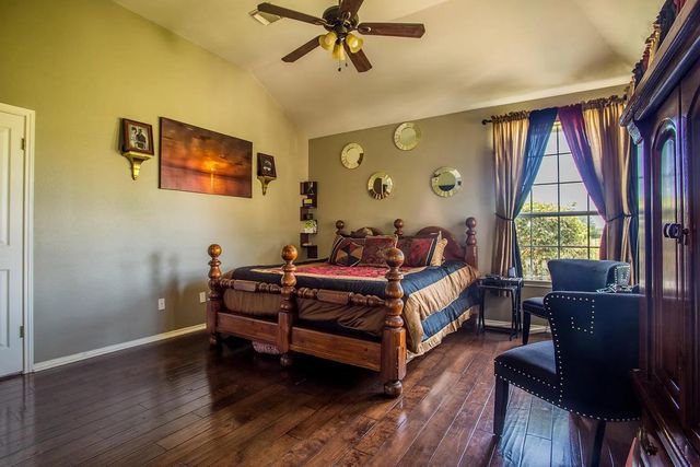 2713 Butler National DR, Pflugerville, TX 78660