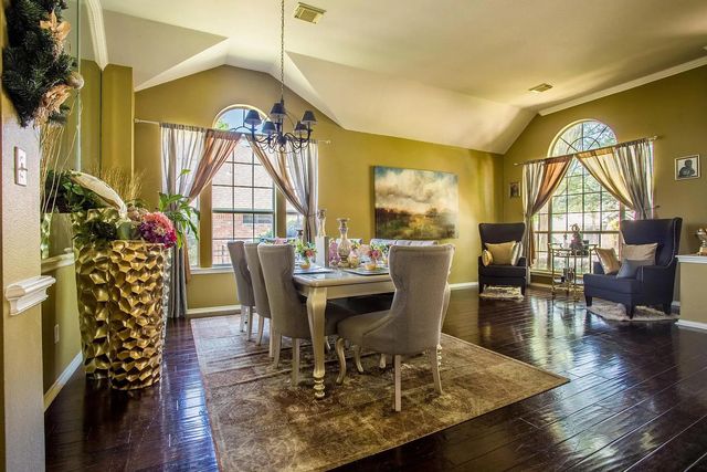 2713 Butler National DR, Pflugerville, TX 78660