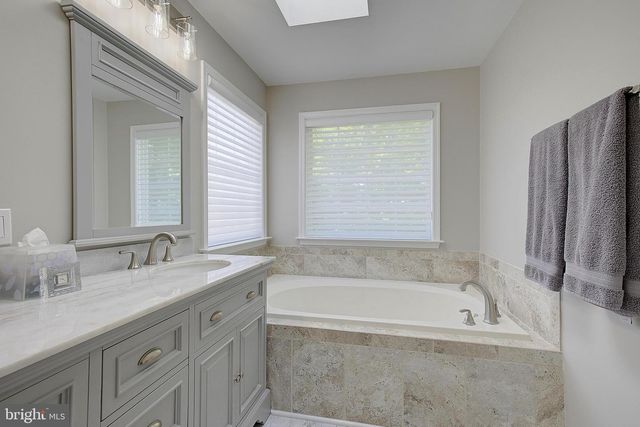 496 PITT CT, Odenton, MD 21113