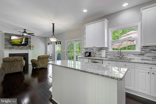 496 PITT CT, Odenton, MD 21113