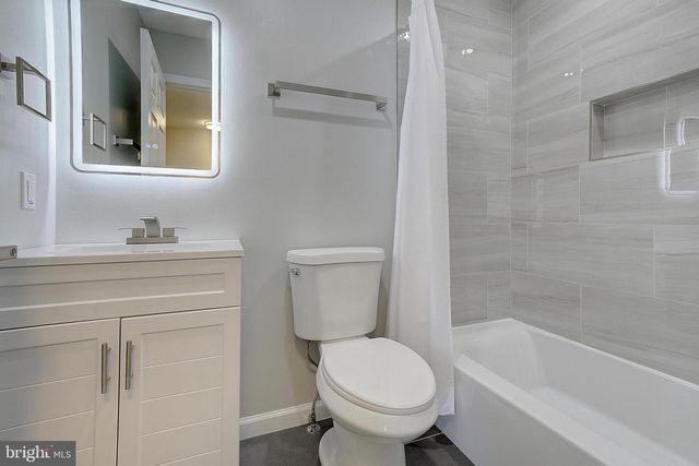496 PITT CT, Odenton, MD 21113