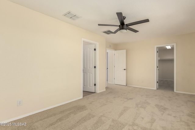 1348 W Calle Libro Del Retrato, Sahuarita, AZ 85629