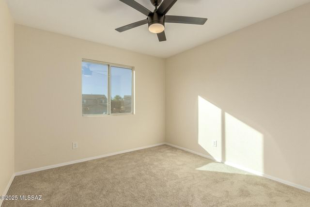 1348 W Calle Libro Del Retrato, Sahuarita, AZ 85629