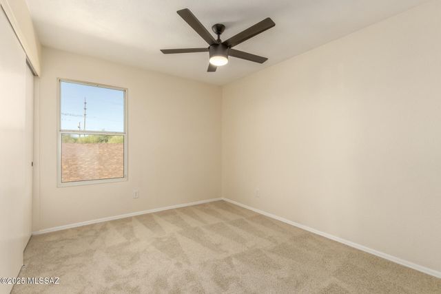 1348 W Calle Libro Del Retrato, Sahuarita, AZ 85629