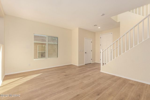 1348 W Calle Libro Del Retrato, Sahuarita, AZ 85629