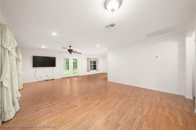 1843 N Valencia Drive, Avon Park, FL 33825