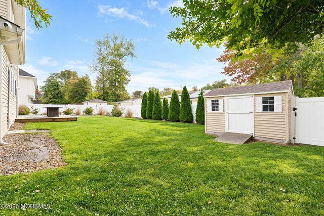 70 Pilot Drive, Brick, NJ 08723