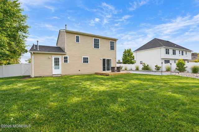 70 Pilot Drive, Brick, NJ 08723