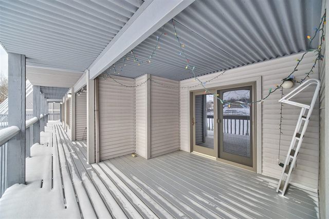 317 5th Avenue Unit 4, Manistee, MI 49660