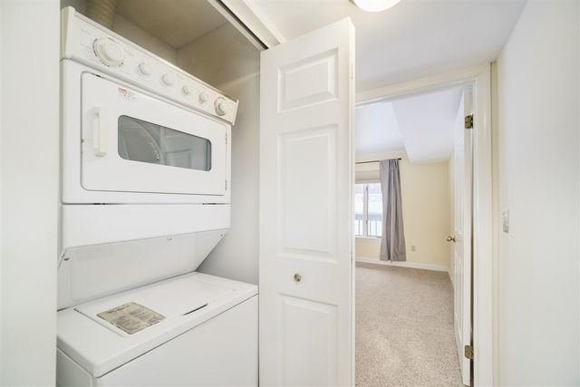 317 5th Avenue Unit 4, Manistee, MI 49660