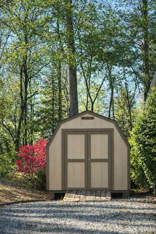 25 Eastwind Lane, Candler, NC 28715