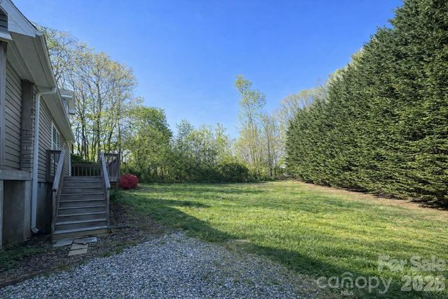 25 Eastwind Lane, Candler, NC 28715