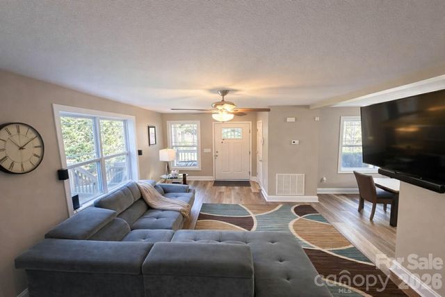 25 Eastwind Lane, Candler, NC 28715