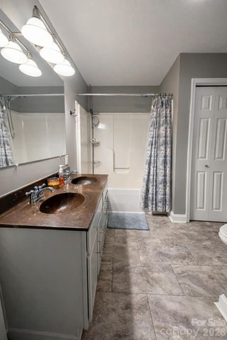 25 Eastwind Lane, Candler, NC 28715