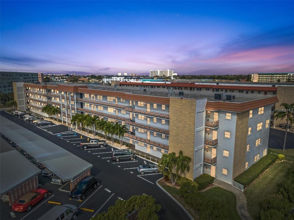 3128 59TH STREET S 303, Gulfport, FL 33707