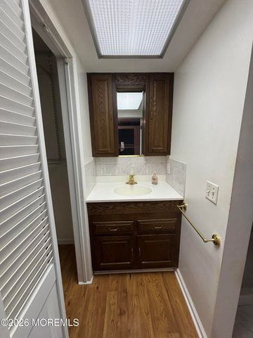 354 Bartley Road, Jackson, NJ 08527