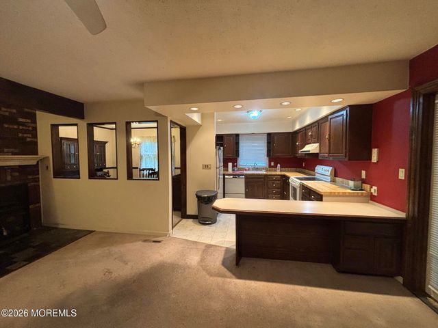 354 Bartley Road, Jackson, NJ 08527