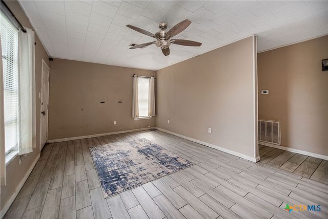 2102 Leon Drive, Port Lavaca, TX 77979