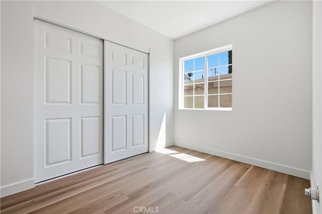 11215 Lull, Los Angeles, CA 91352