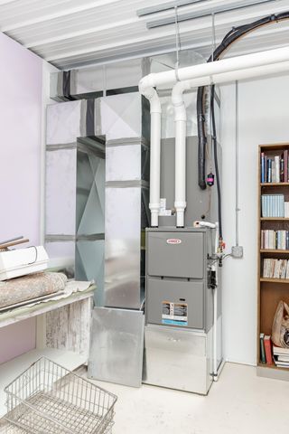 5875 31st Street S, Fargo, ND 58104