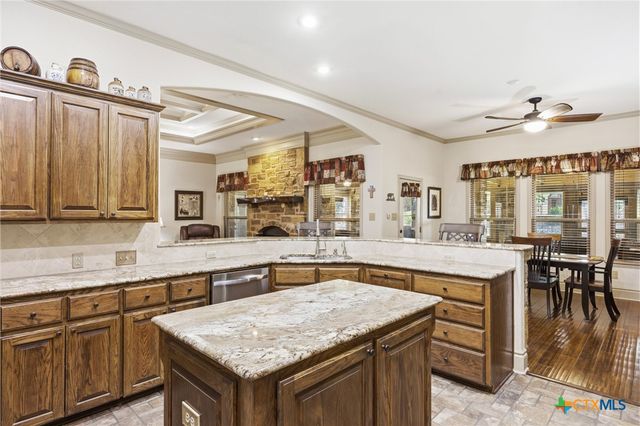 4366 Royal Street, Salado, TX 76571