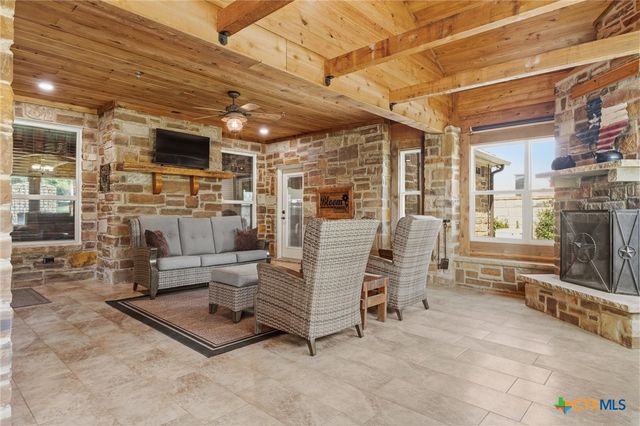 4366 Royal Street, Salado, TX 76571