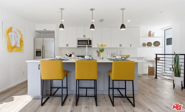 4138 Normal Avenue, Los Angeles, CA 90029