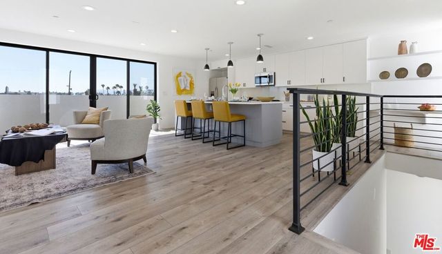 4138 Normal Avenue, Los Angeles, CA 90029