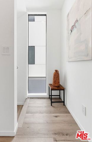 4138 Normal Avenue, Los Angeles, CA 90029