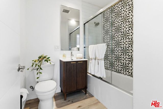 4138 Normal Avenue, Los Angeles, CA 90029