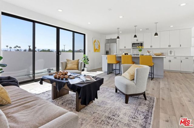 4138 Normal Avenue, Los Angeles, CA 90029