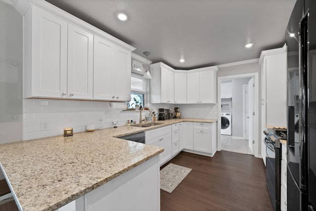 1700 Stagecoach Drive, Pantego, TX 76013