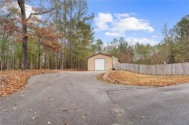 328 Rain Valley Circle, Meansville, GA 30256