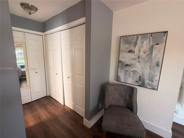 1760 SW 12th St, Boca Raton, FL 33486