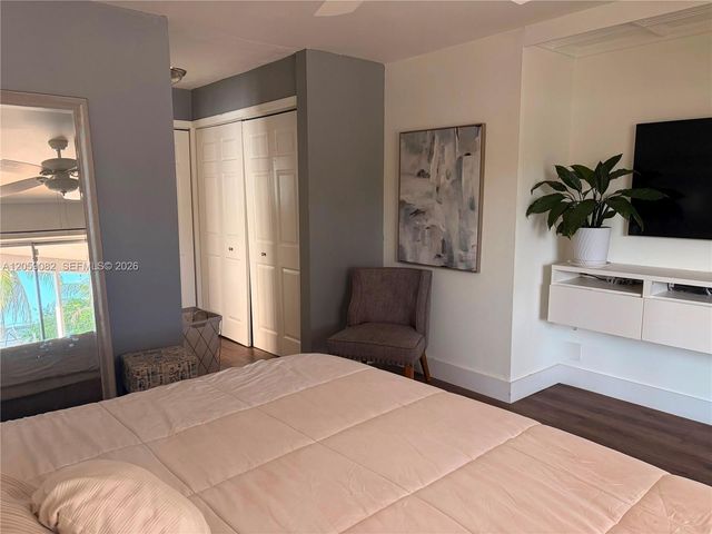 1760 SW 12th St, Boca Raton, FL 33486