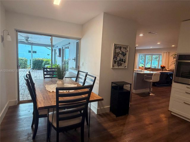 1760 SW 12th St, Boca Raton, FL 33486