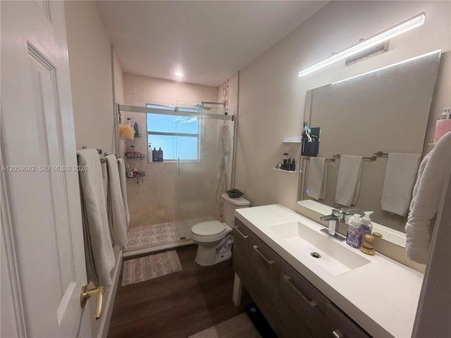 1760 SW 12th St, Boca Raton, FL 33486
