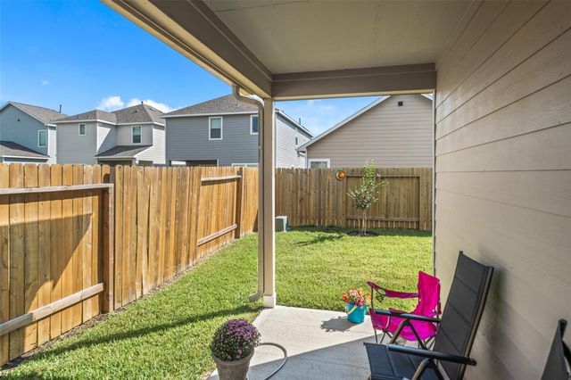 9977 Tammy Lane, Magnolia, TX 77354