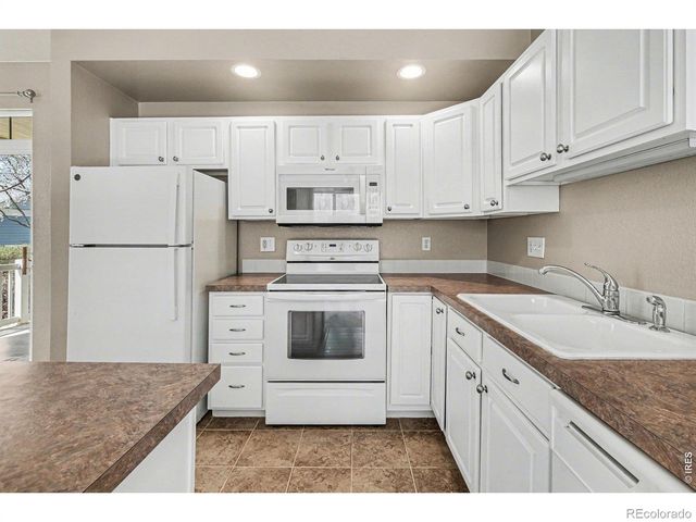 640 Gooseberry Drive 806, Longmont, CO 80503