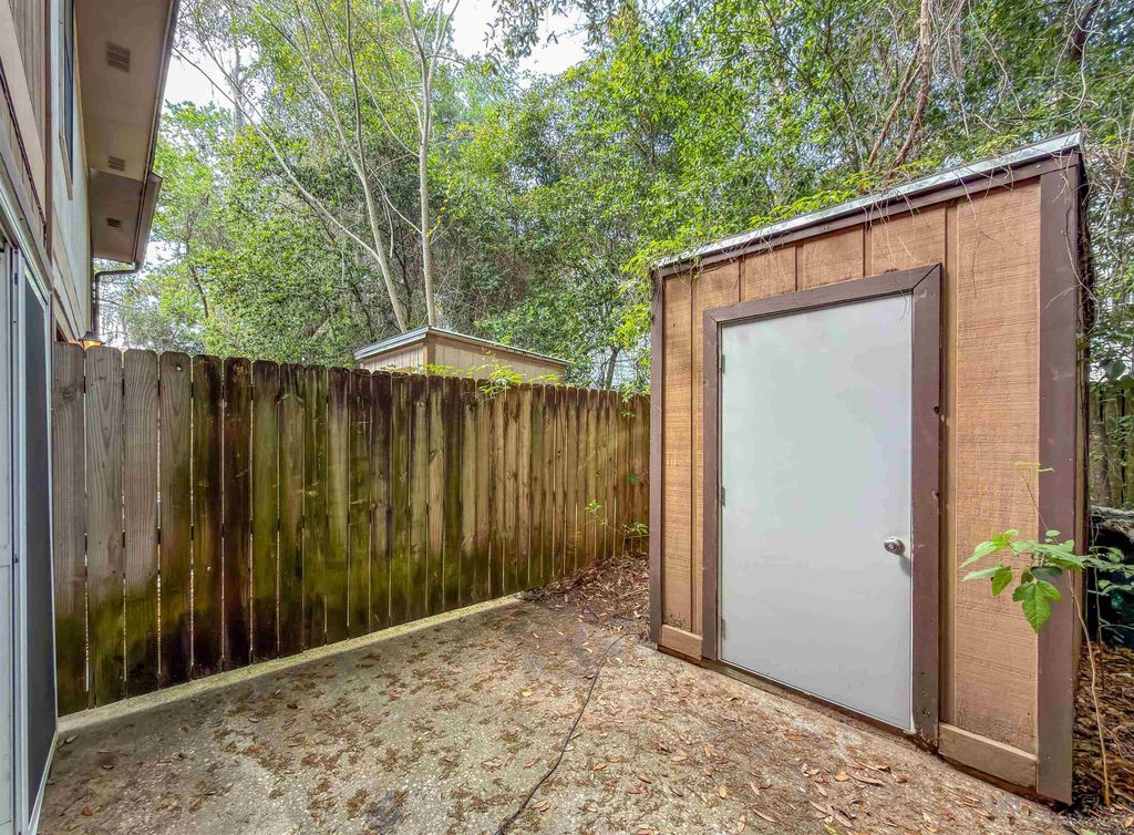 Image 31 of property listing at 3294 Nekoma Lane, Tallahassee, FL 32304